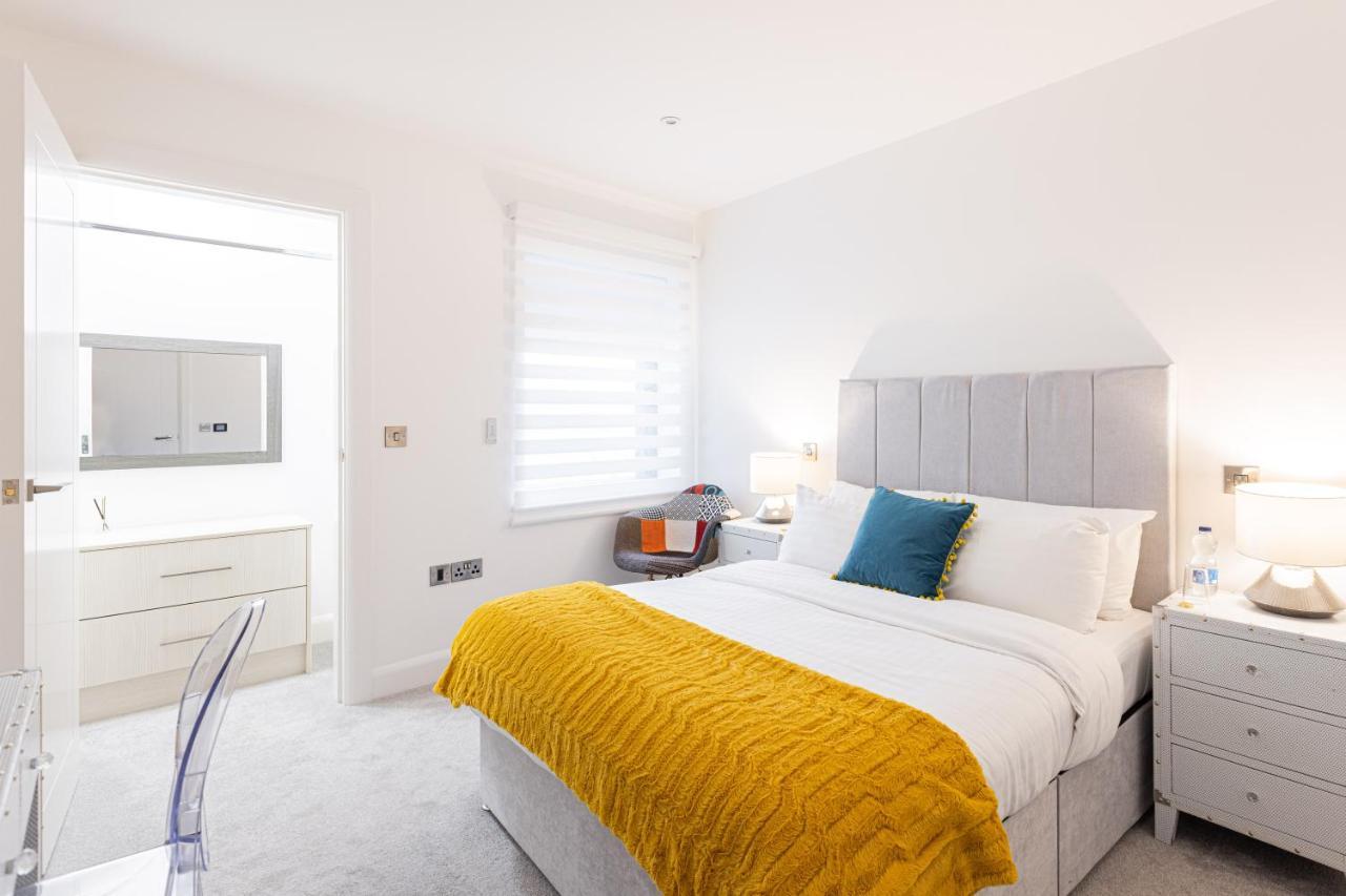 Curran Gate Luxury Serviced Apartments, Портръш Екстериор снимка