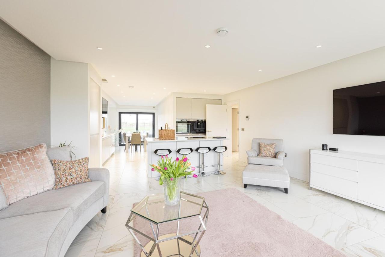 Curran Gate Luxury Serviced Apartments, Портръш Екстериор снимка