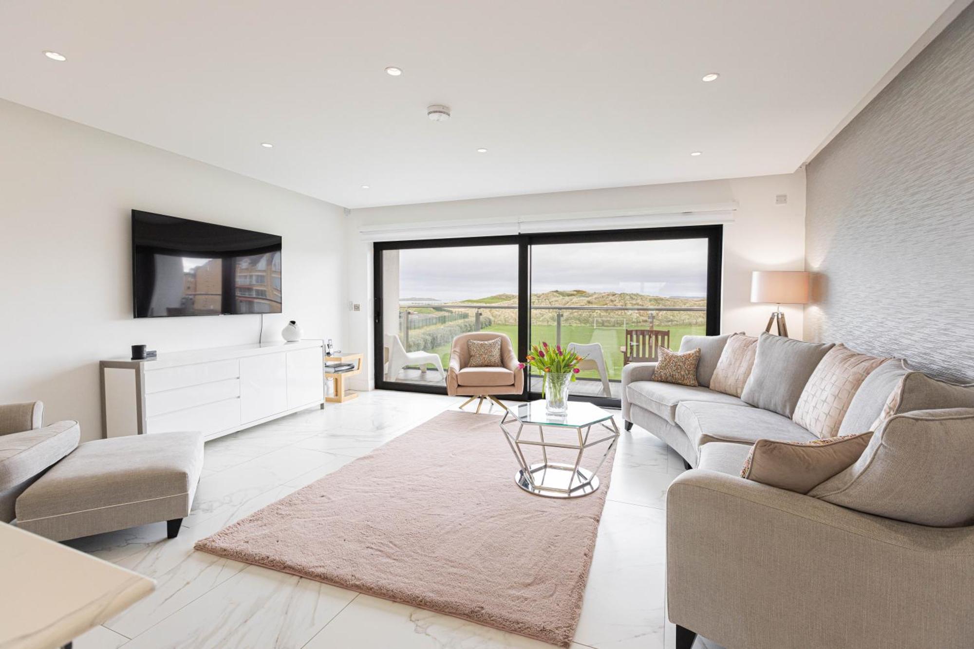 Curran Gate Luxury Serviced Apartments, Портръш Екстериор снимка